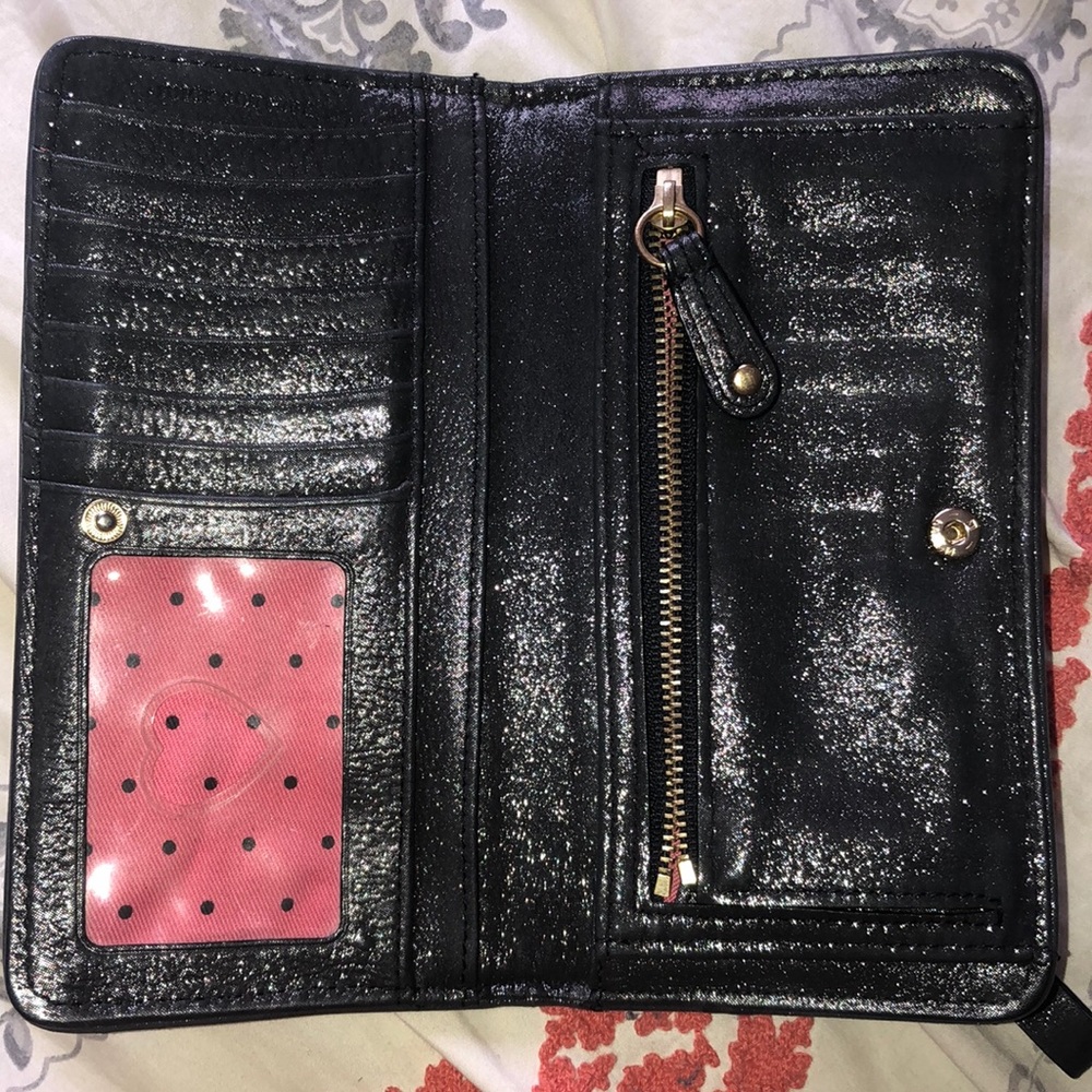 Juicy Couture Full-Size Wallet